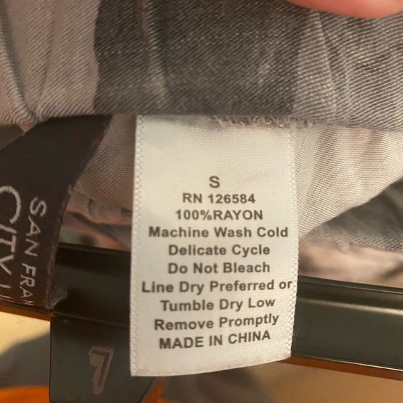 Gray camo pants - Picture 2 of 5